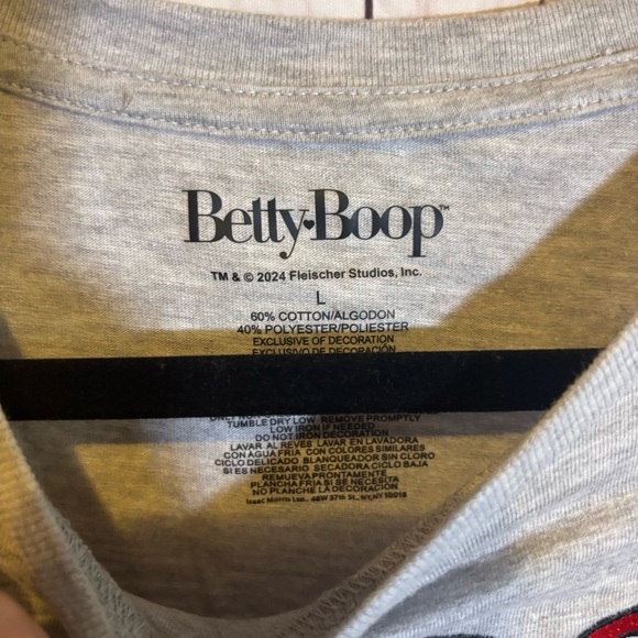 Betty Boop Cartoon Short Sleeve cropped Graphic Print T-Shirt Large - Picture 4 of 6